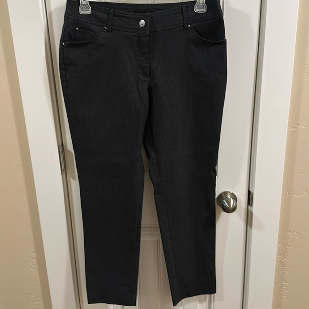 89th & Madison size 12 stretchy black trouser super cute straight leg great cond